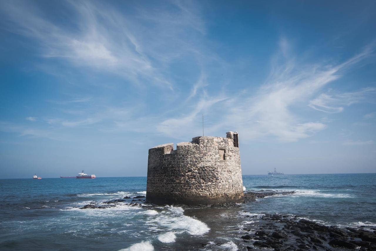 Flatguest - Castle Sea View Apartment Las Palmas de Gran Canaria Bagian luar foto